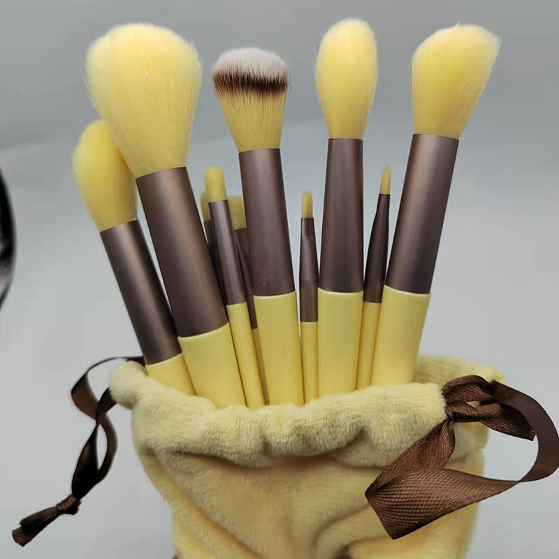 13pcs Makeup Brush Set Eyeshadow Brush Professional Make up Brushes Set with Storage Bag view 4